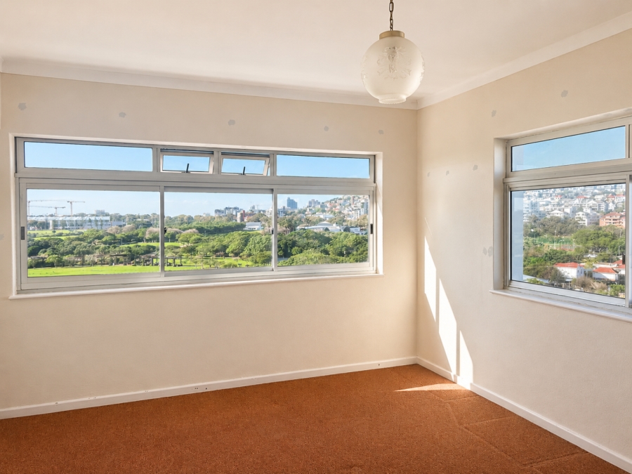 1 Bedroom Property for Sale in Mouille Point Western Cape